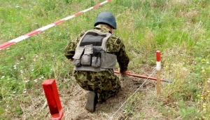 Державна служба України з надзвичайних ситуацій попереджає громадян про своєчасне інформування щодо виявлення вибухових пристроїв