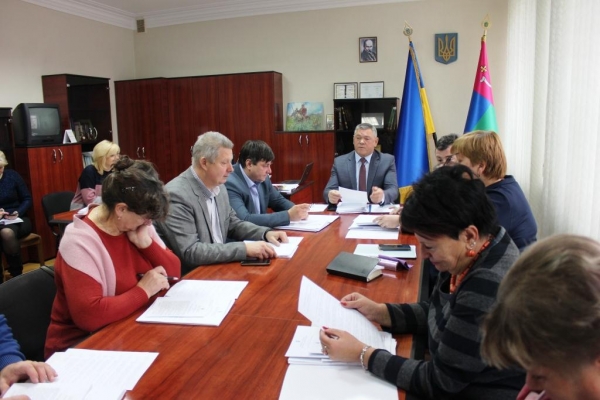 28 листопада голова адміністрації Василь Кравченко провів чергове засідання колегії Фастівської РДА.