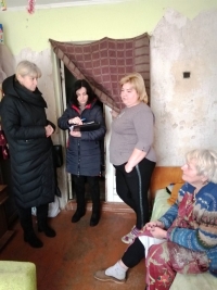 30.01.2020 р. здійснено виїзд мобільної групи до сел. Борова, з метою надання практичної допомоги сім'ям, які перебувають в складних життєвих обставинах.