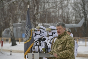 Спецпризначенці отримують нові і модернізовані зразки озброєння, техніки та елементів екіпірування &ndash; Президент на Житомирщині