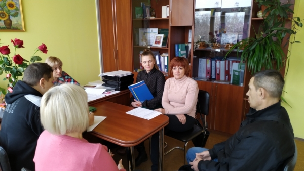 18 лютого на засіданні спостережної комісії було обговорено питання соціальної адаптації умовно-достроково звільненого жителя району