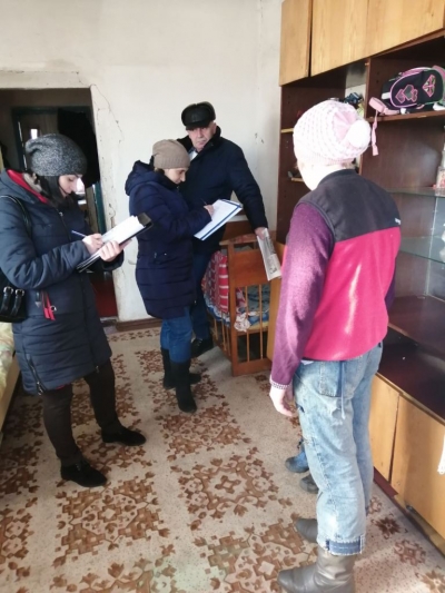 04.02.2020 працівниками служби у справах дітей та сім'ї було проведено рейд &laquo;Сім'я&raquo; у селах Дмитрівка, Півні і Мала Снітинка.