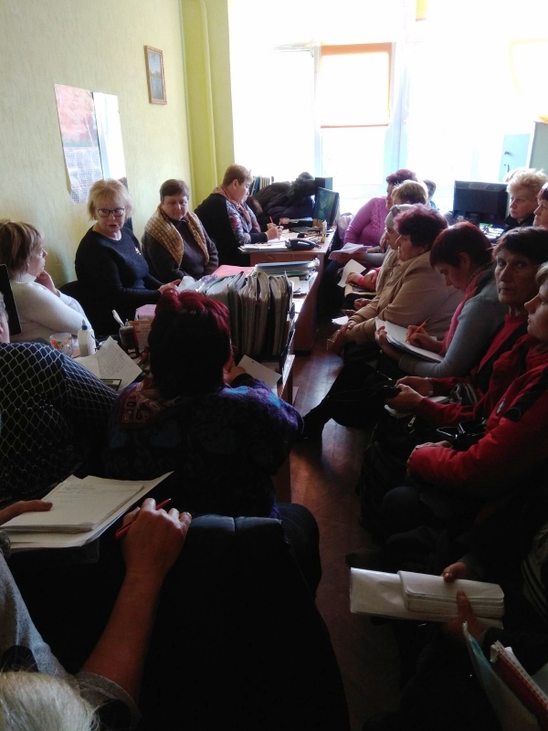 30 жовтня в районному територіальному центрі соціального обслуговування (надання соціальних послуг) було проведено семінар &ndash; нараду з соціальними робітниками.