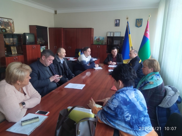 21 січня 2020 року проведено нараду з головами сільських рад з питань функціонування та утримання місцевої пожежної охорони (МПО) в населених пунктах району.