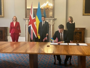 Ми привезли з Великої Британії 2,5 млрд фунтів стерлінгів &ndash; Президент