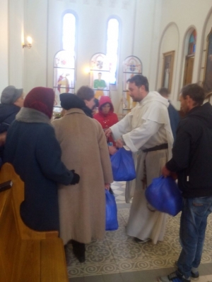 Парафіяни Фастівського костелу Воздвиження Святого Хреста надали підтримку 40 родинам Фастівського району