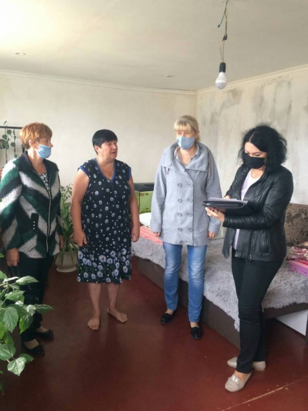 18.09.2020 здійснено виїзд службами у справах дітей та сім'ї в с. Дідівщина, с. Мала Снітинка і с. Велика Офірна.